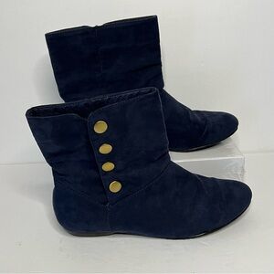 Chinese Laundry Noelle blue‎ pull on faux suede flat boots side snap women's 7.5